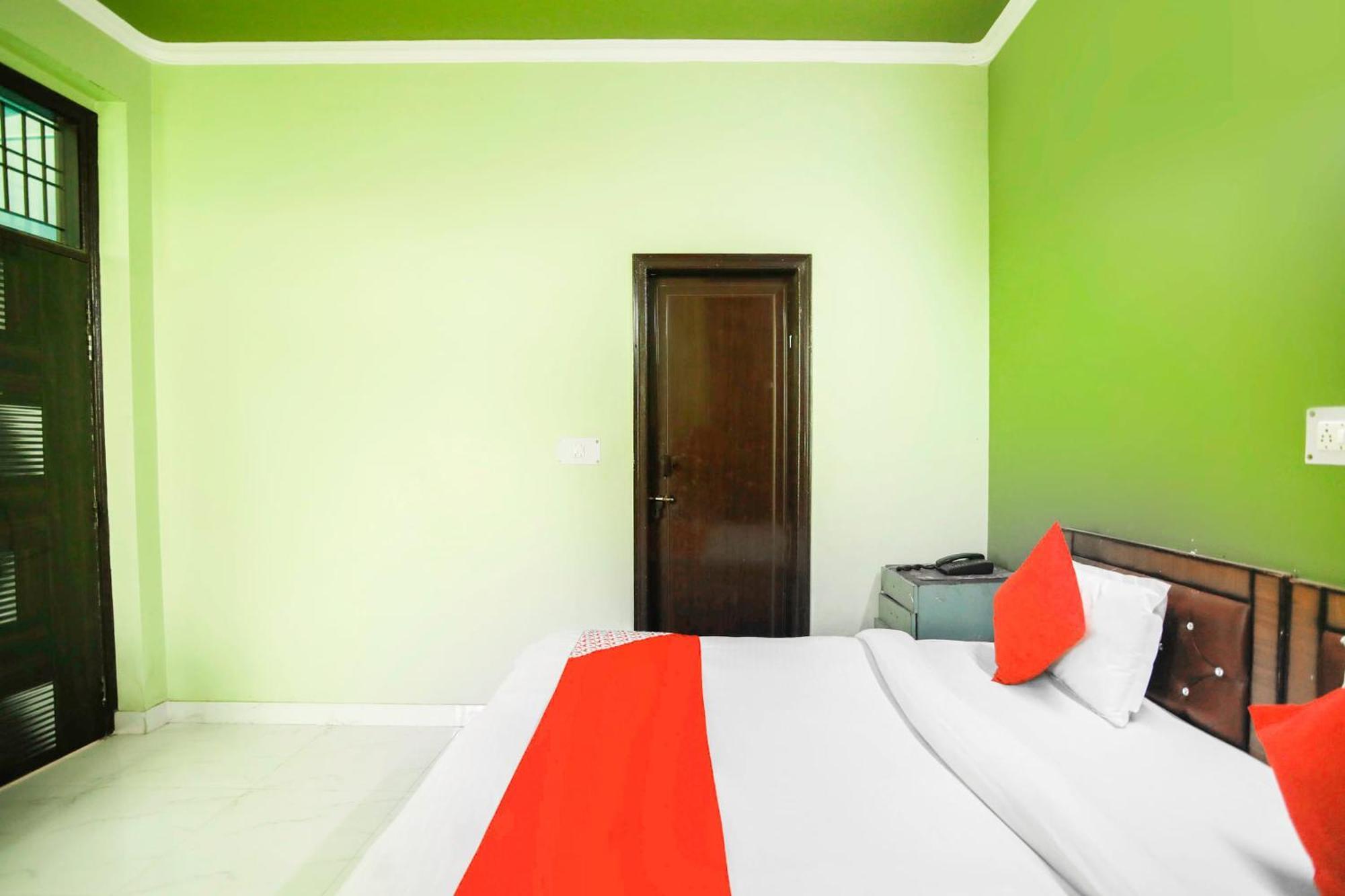 OYO 28604 Akki Residency Otel Indirapuram Dış mekan fotoğraf